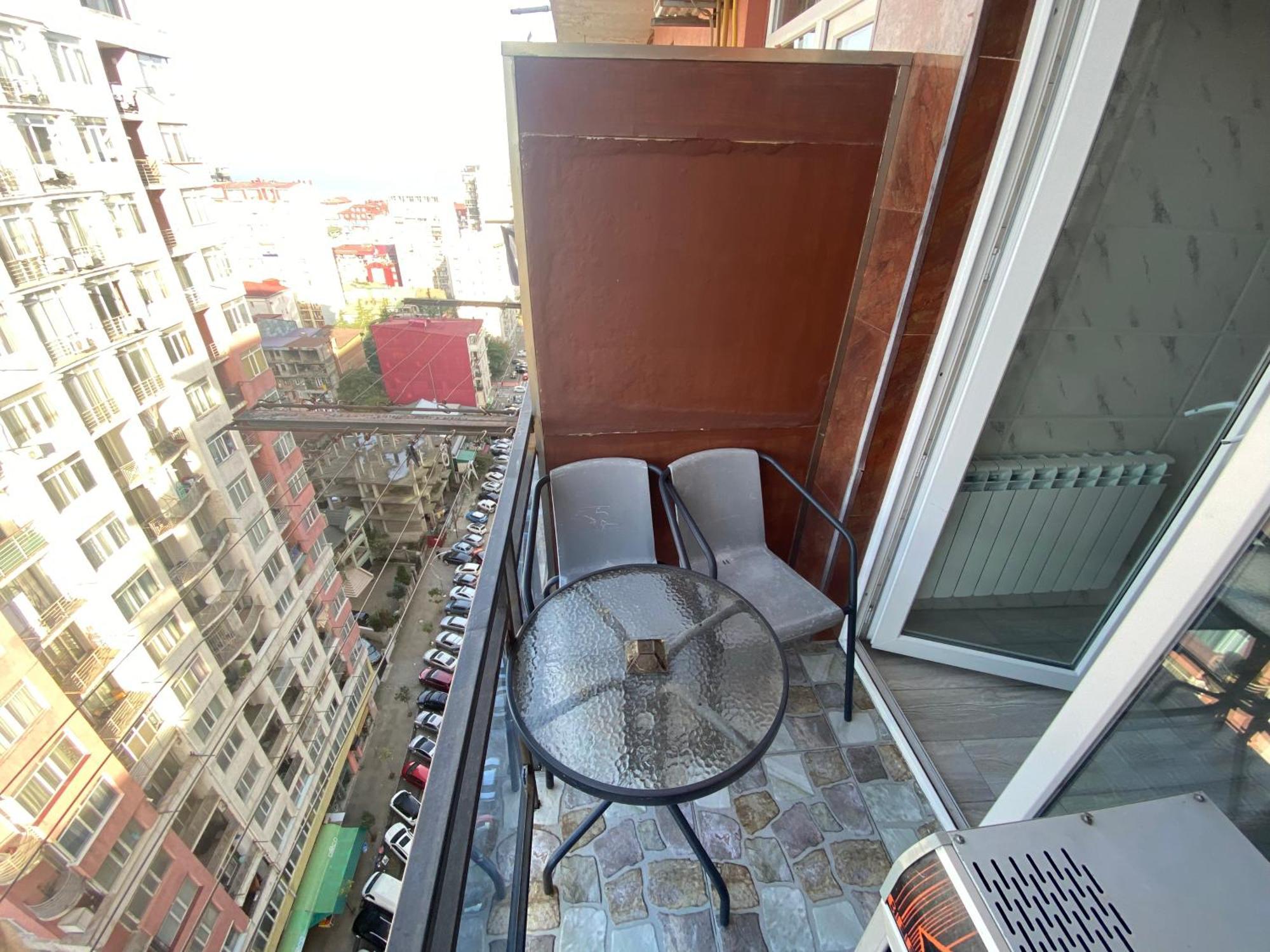 Apartment - Nino Batumi Exterior foto